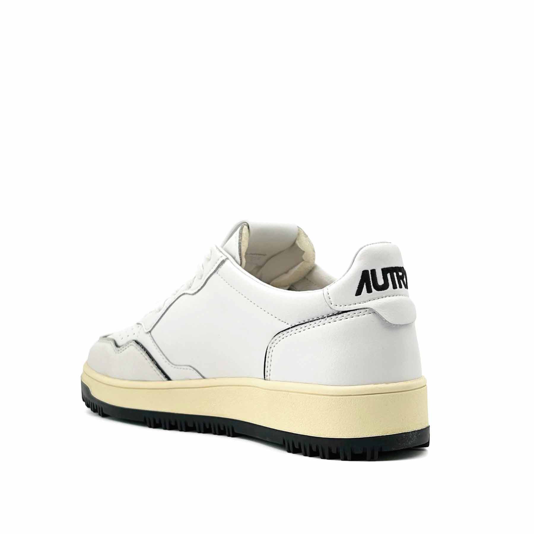 Golf Sneakers Low Man White Leather Black