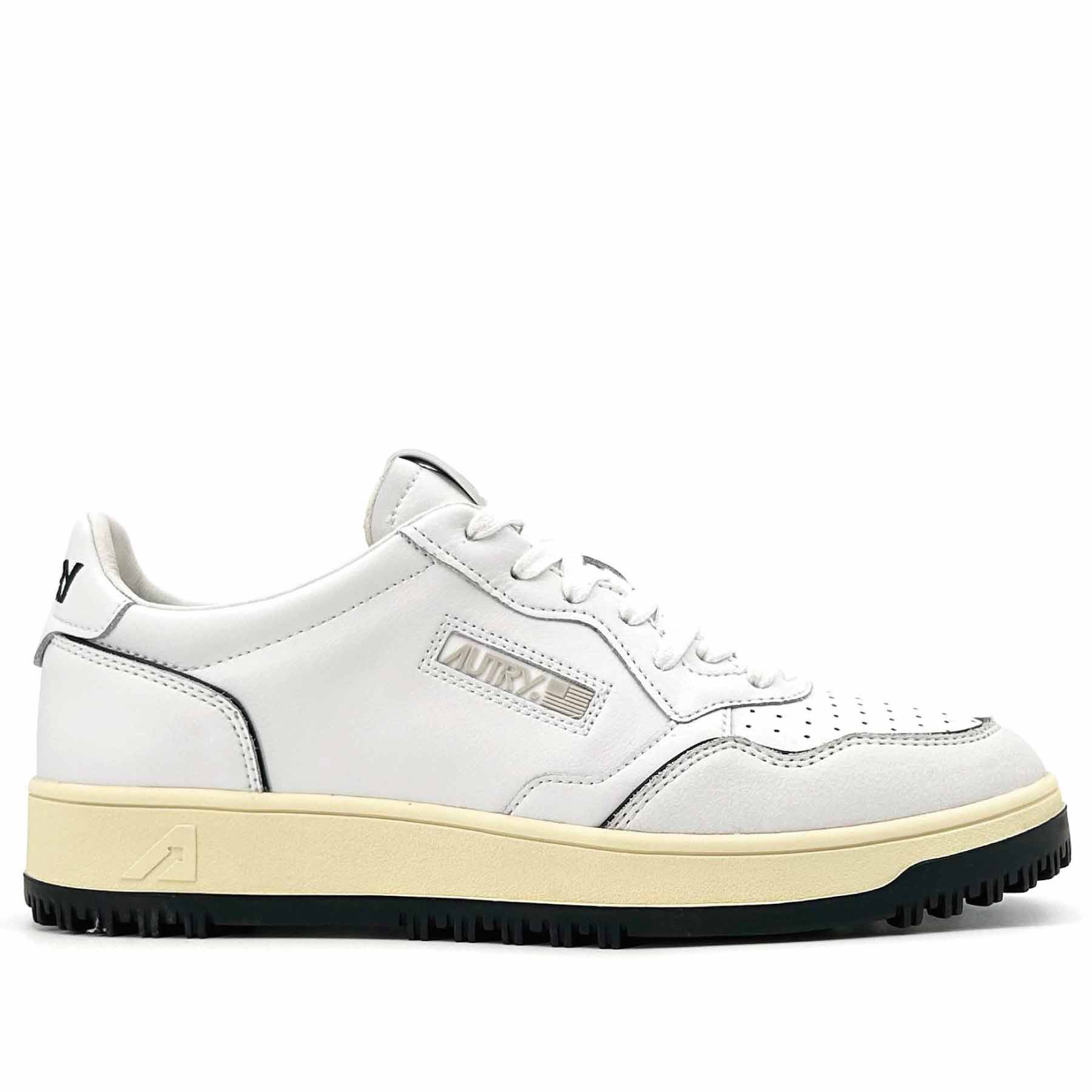 Golf Sneakers Low Man White Leather Black