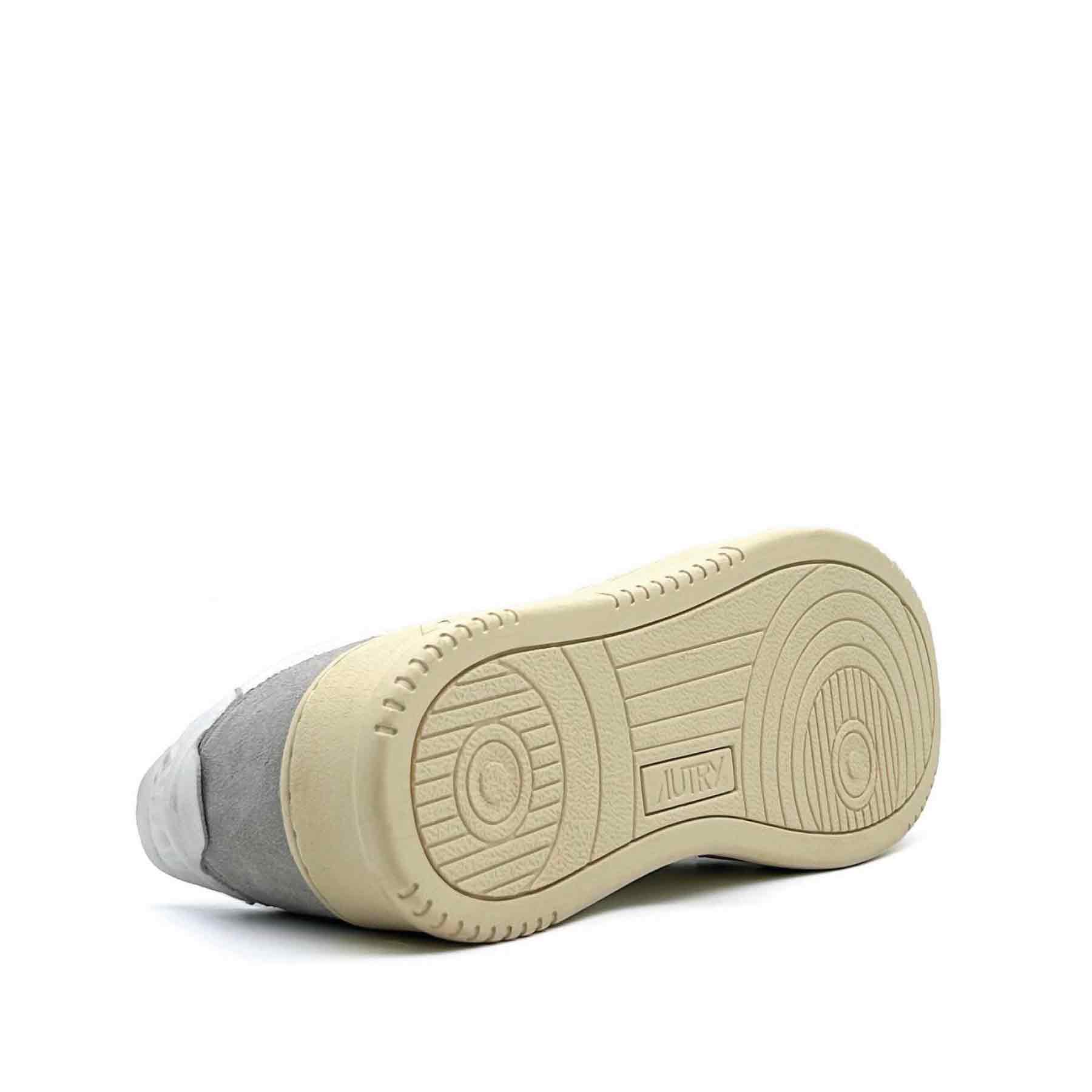 Medalist Low Women White Goat Leather Grey Suede