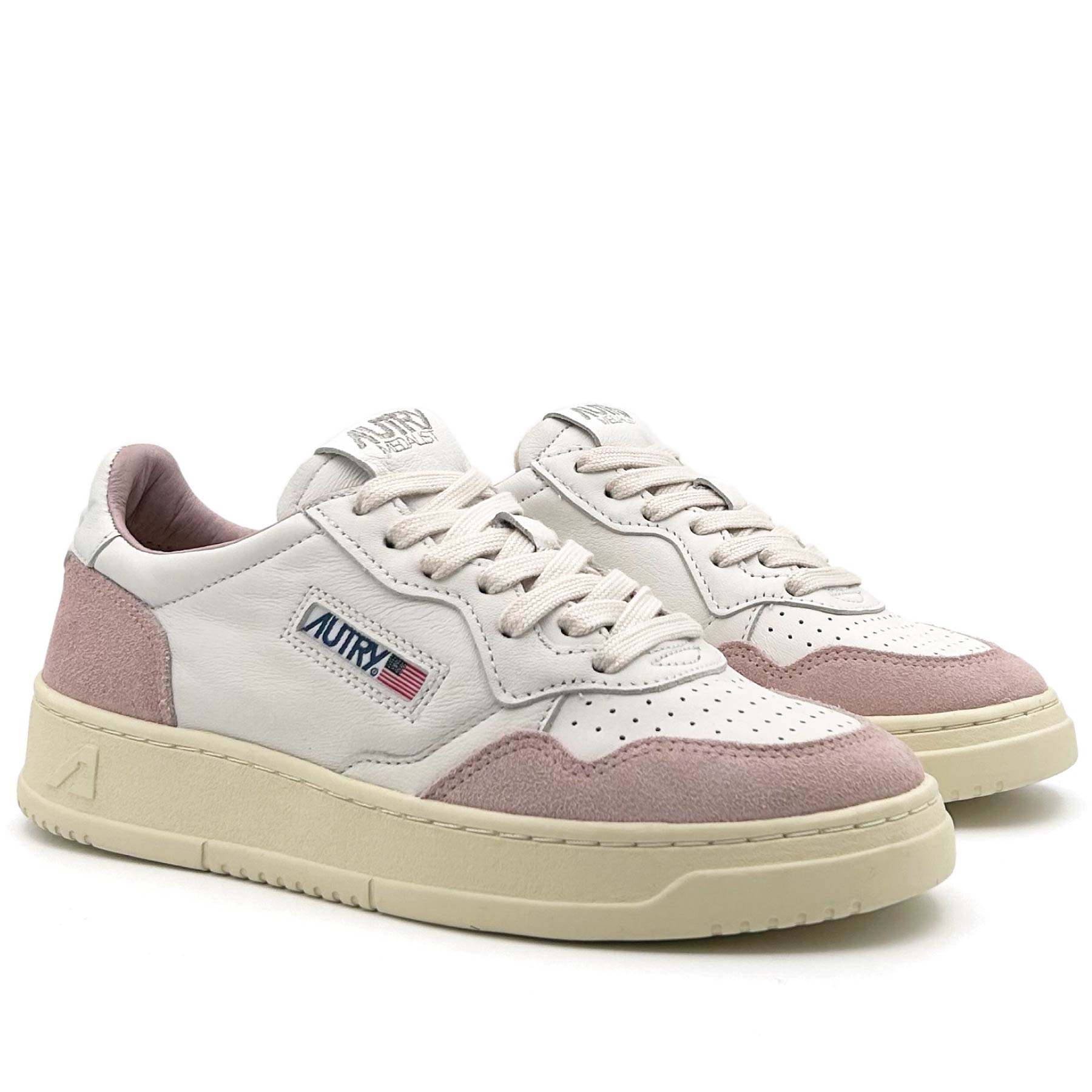 Medalist Low Women White Goat Leather Powder Suede