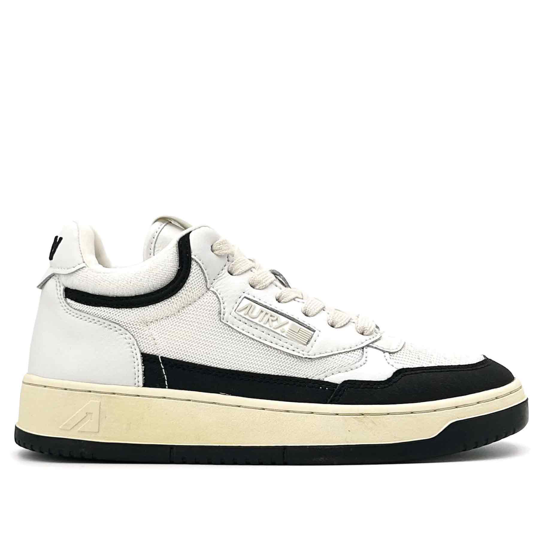 Tennis Mid Woman White Black