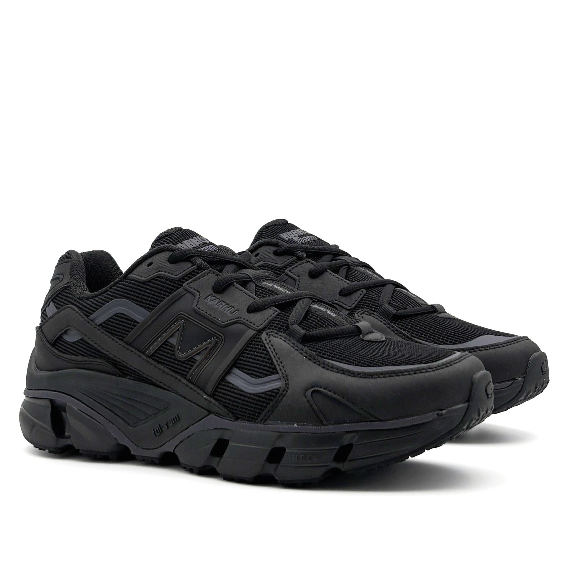 Super Fulcrum Black / Black