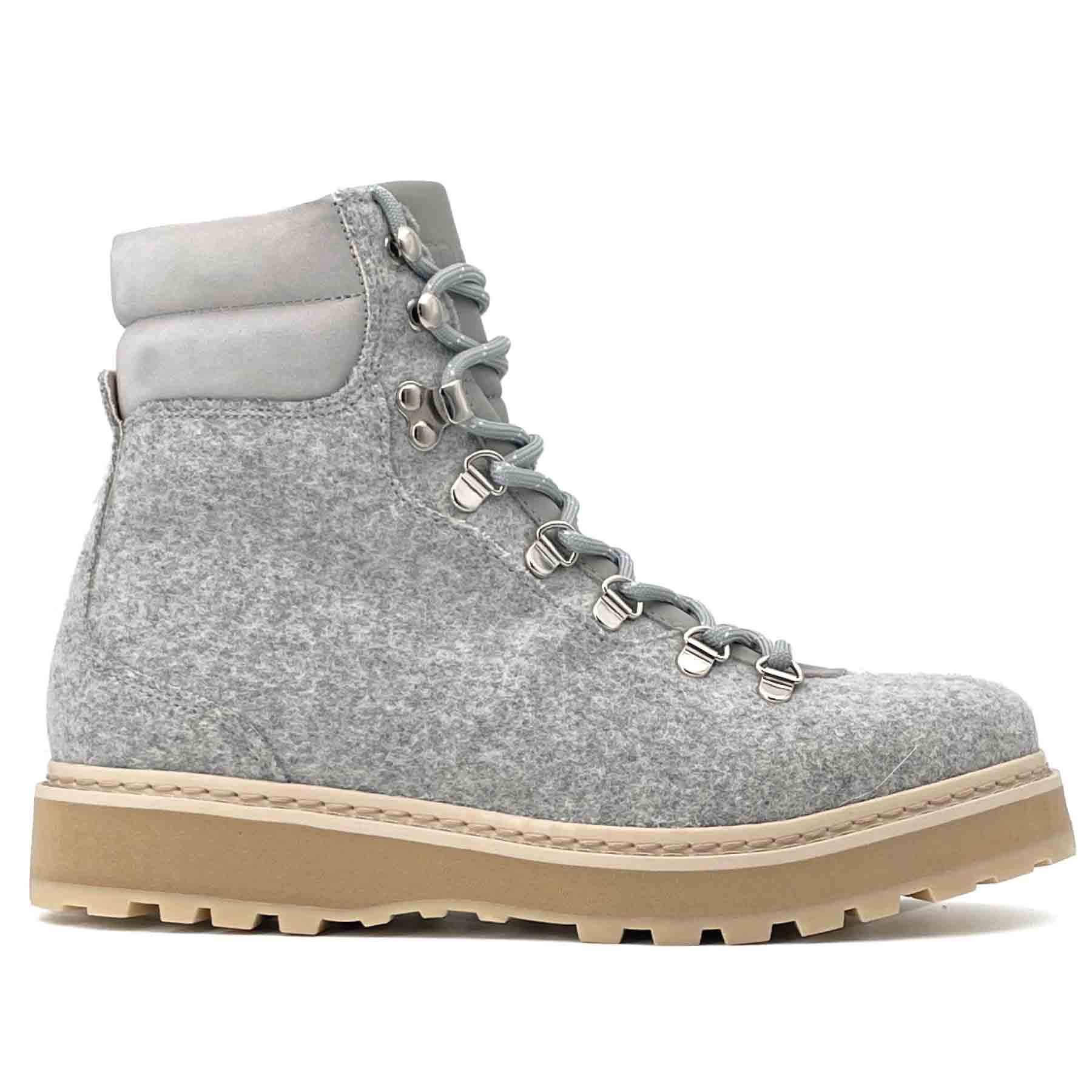 Hiking Divina Light Grey W