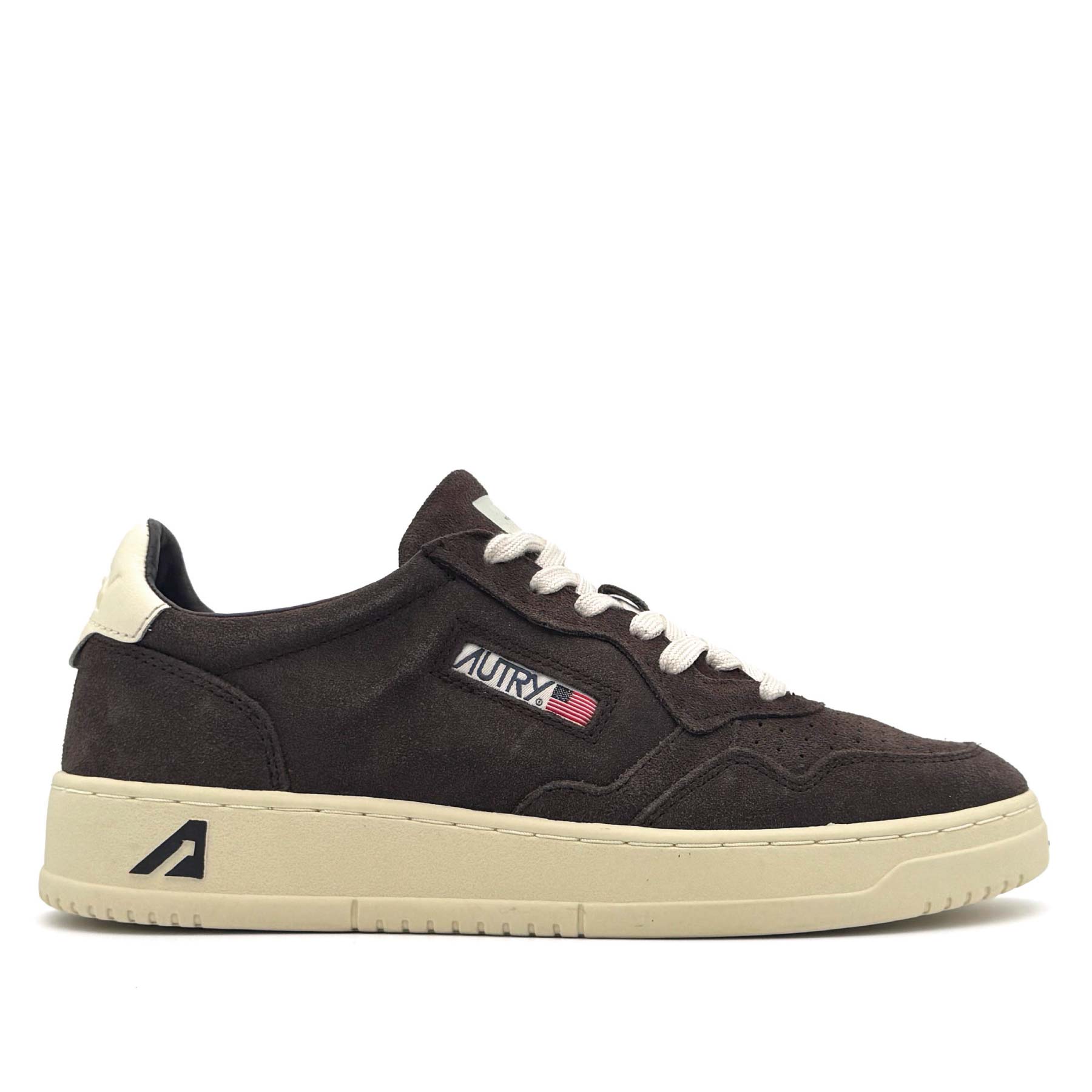 Medalist Low Man Finish Suede Moka White