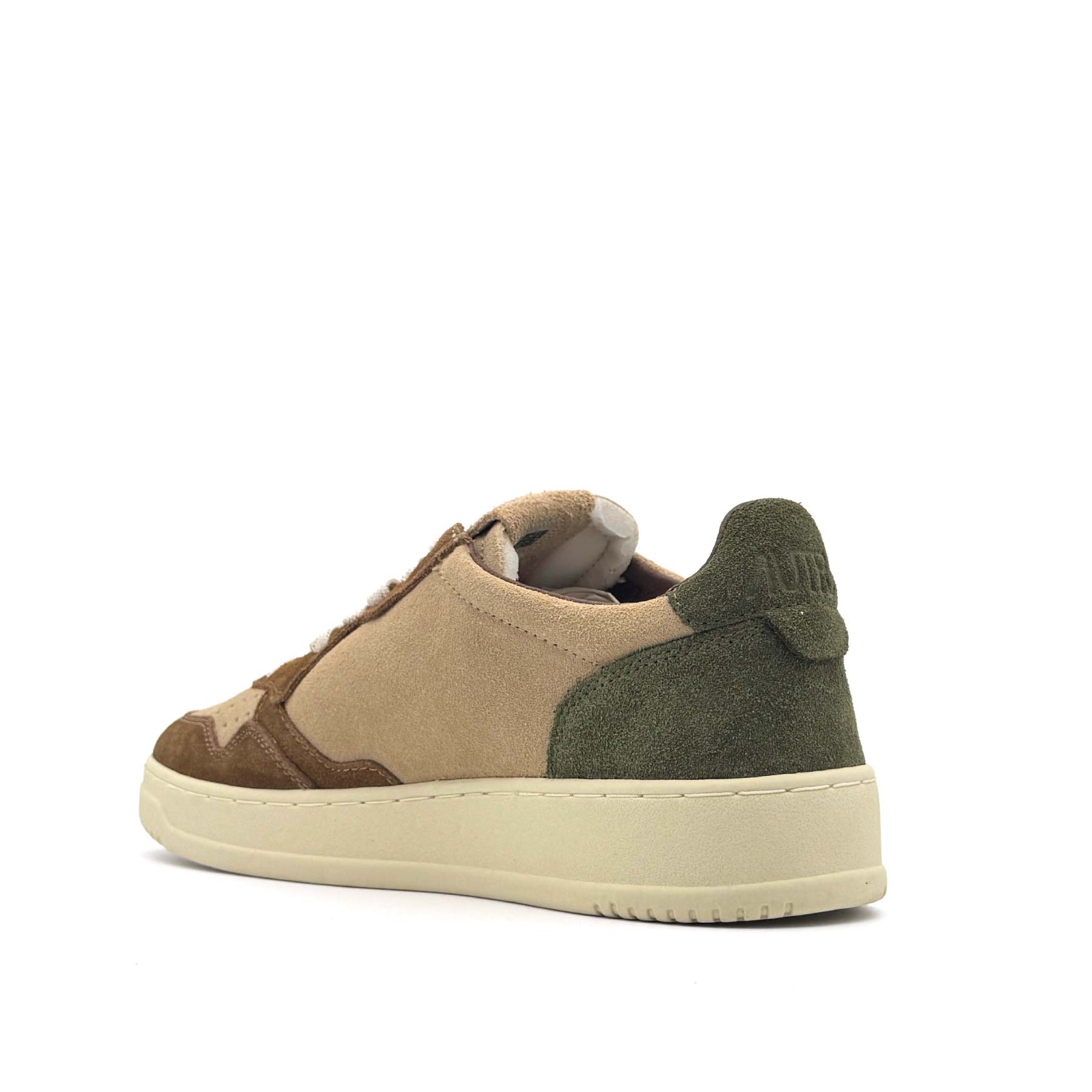 Medalist Low Man Tric Suede Capper Land