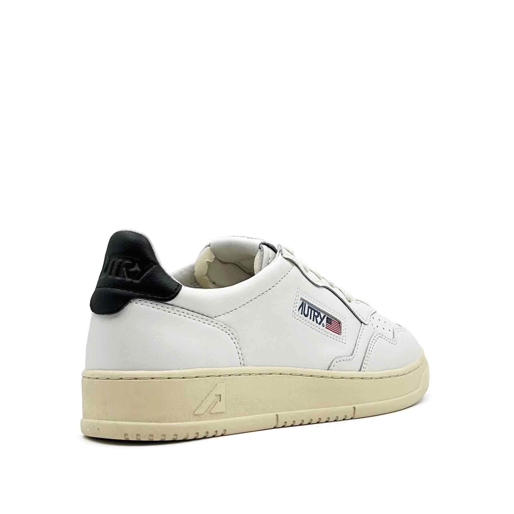 Medalist Low Man White Black Leather