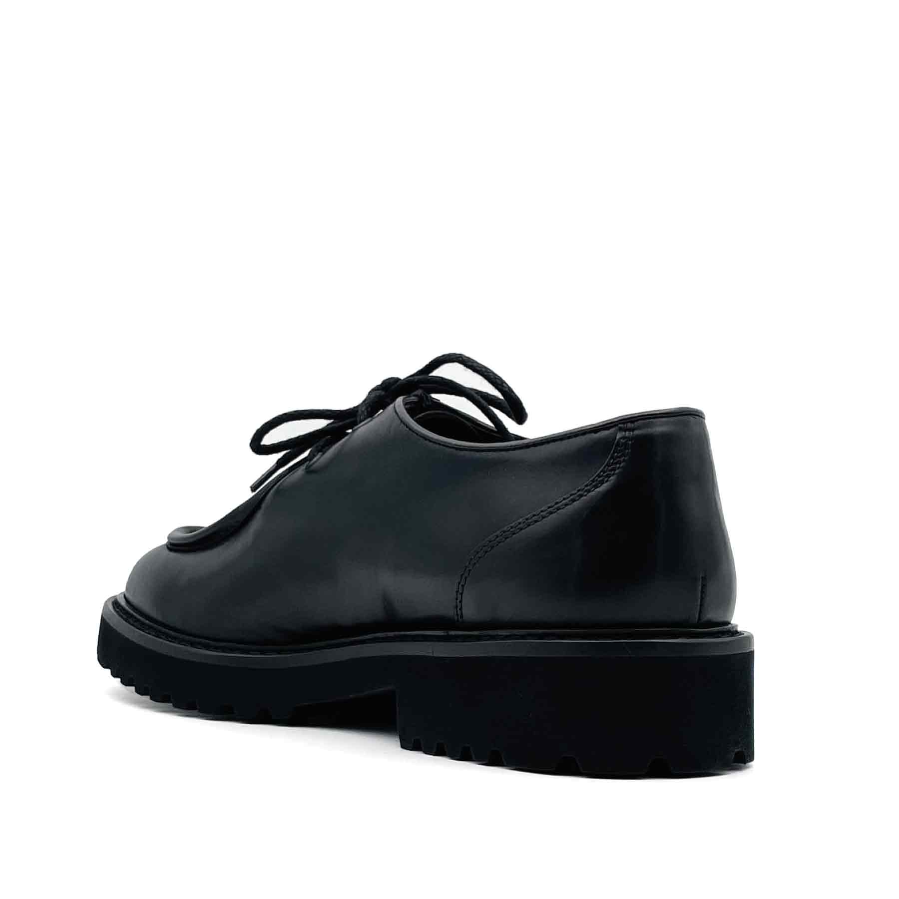 BLACK TWO-HOLE LEATHER LACE-UP