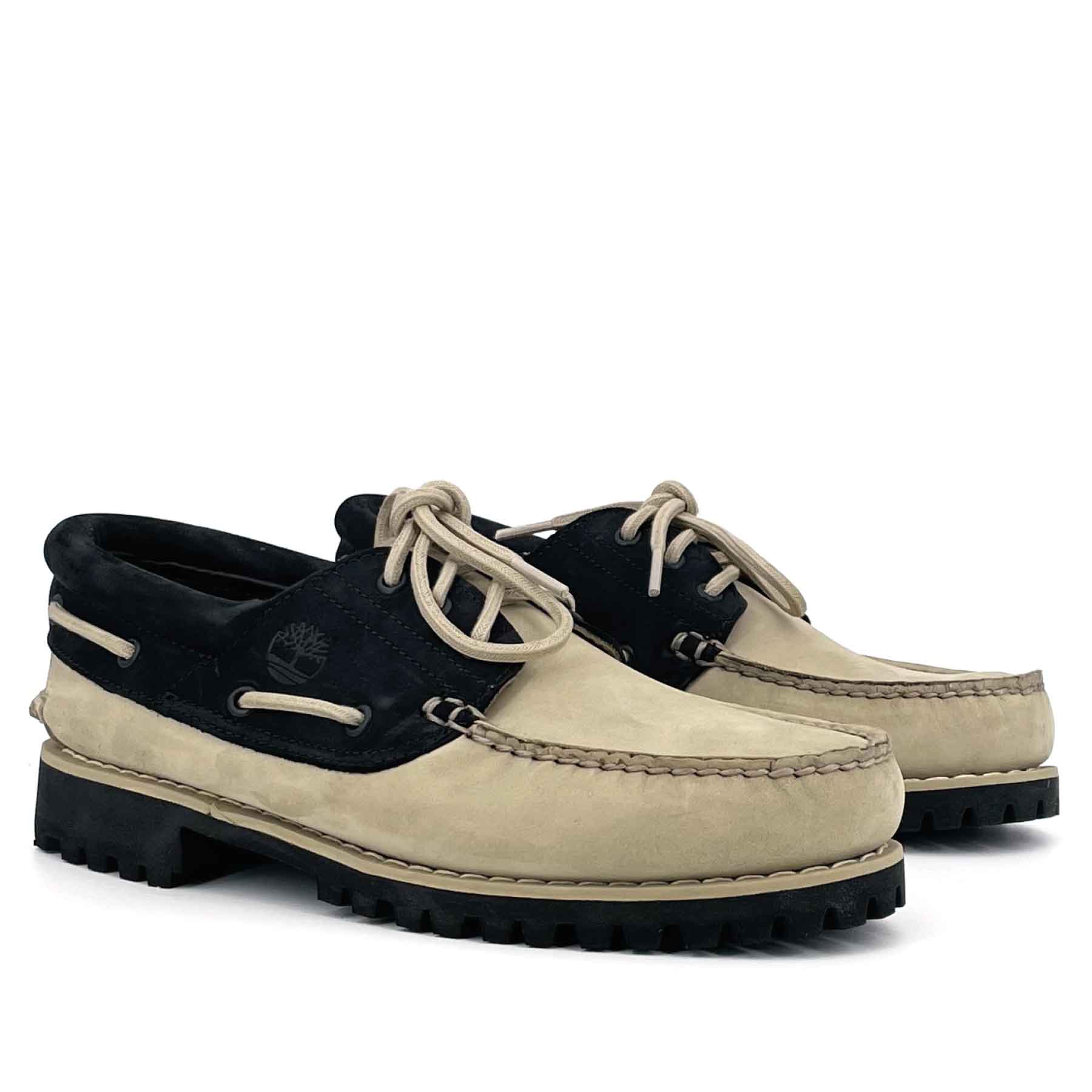 Authentics 3 Eye Classic Lug Black Beige